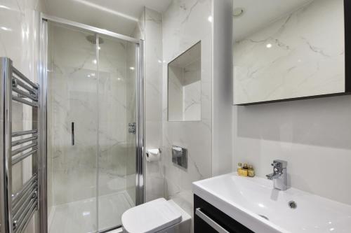 Victoria House by Q Apartments - main image