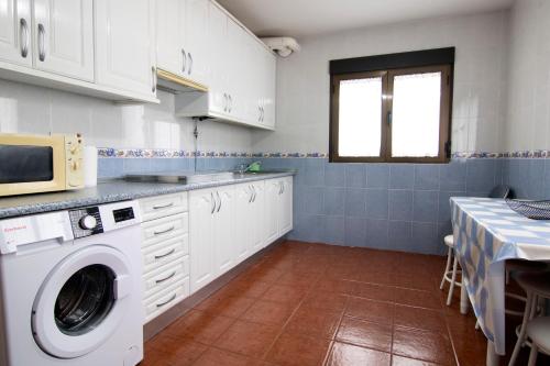 Alojamientos Lunada - image 14