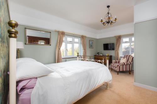 Chestnut Grove Bed And Breakfast in Norwich International Airport