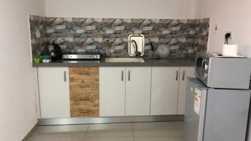 キッチン, Simple Room in マジダル シャムズ