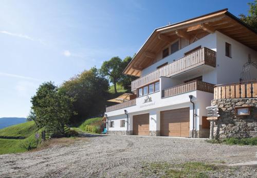Exterior view, Unterthurnerhof in Riffiano - Riffian