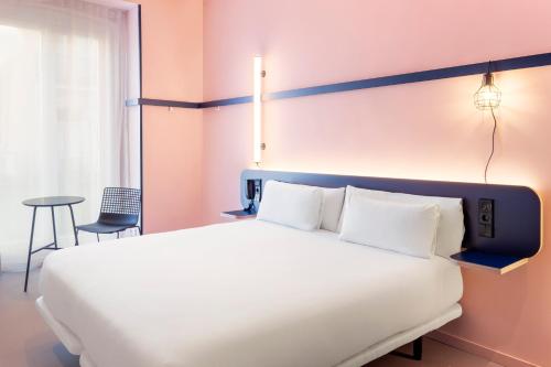 B&B HOTEL Madrid Centro Plaza Mayor, Pension in Madrid