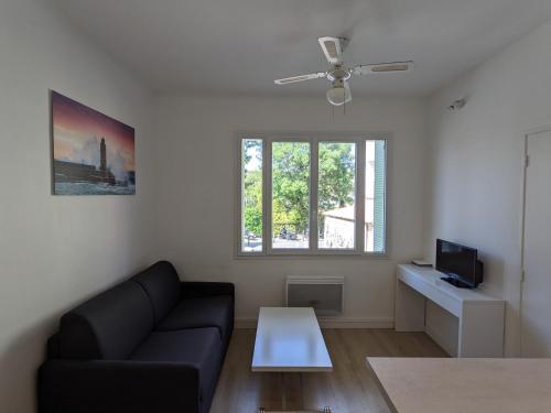 Appartement au cœur de cassis vue sur le parc