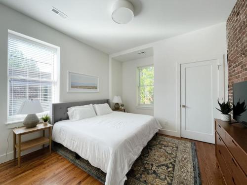Historic 1900s Townhome with a Modern Flair in Knoxville, USA