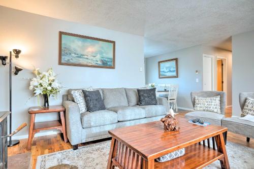 North Bend and Coos Bay Escape by Coast and Dunes - main image