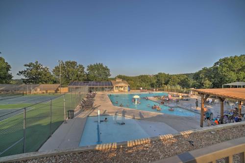 Branson Family Condo Less Than 5 Mi to Lake and Strip! - image 13