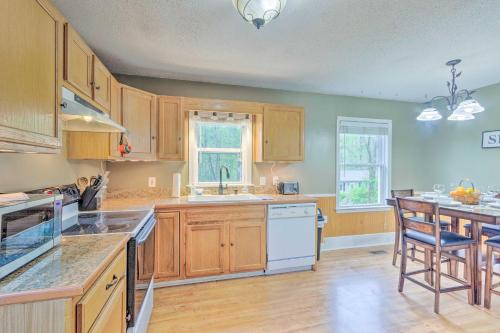 Oakley Cottage - 4 Mi to Blue Ridge Parkway - image 7