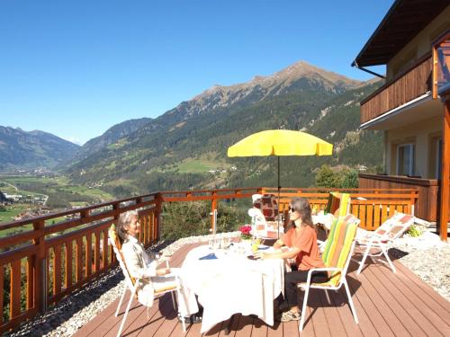 Hotel Alpenblick - image 4