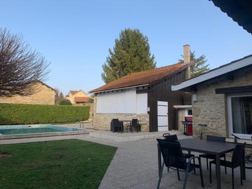 Le Saint-Hilaire - image 14