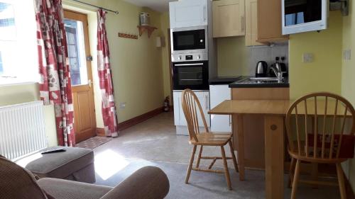 Courtbrook Farm - image 3