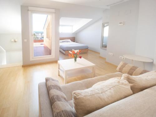 Valencia Beach Apartments 1