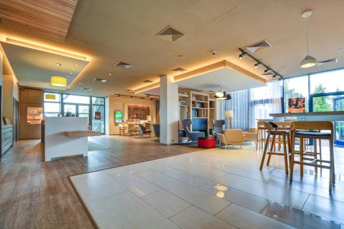 Holiday Inn Prague Airport - image 14