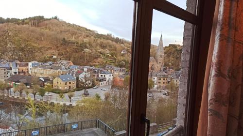 Hotel Le Chalet in Ла Роше-ен-Арденне