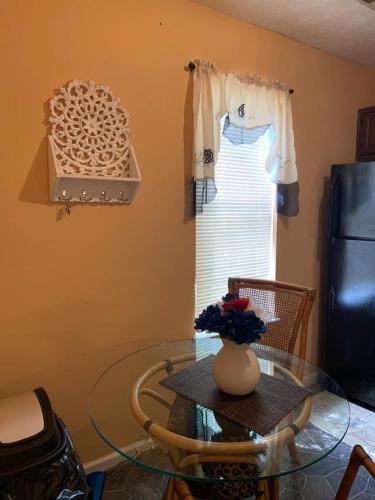 Cozy CountryCottage - Near Stone Mountain - image 10