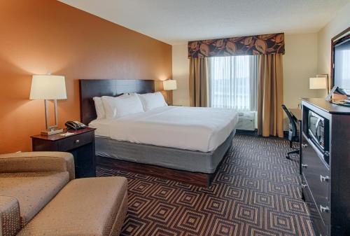 Holiday Inn Knoxville West - Cedar Bluff, an IHG Hotel