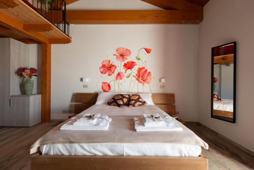 1 double bed, 3 twin beds