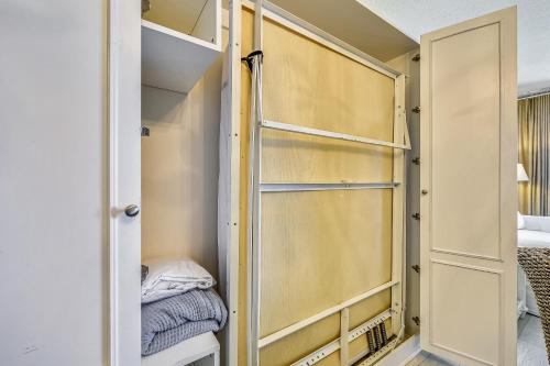 Twin Palms Resort #1404 by Book That Condo - image 5