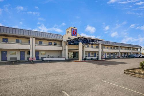 Motel 6-North Ridgeville, OH - Cleveland Intl Airport - N Ridgeville