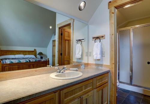 Forest Ridge home - image 10