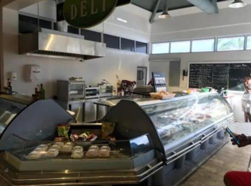 A home away from home in 植物村