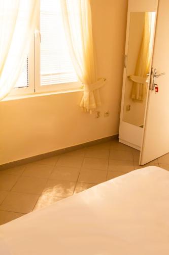 Hostel ''KRALJICA SNEŽNA '' - image 3