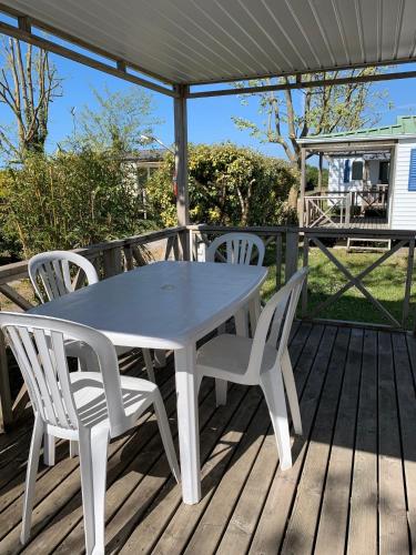 Team Holiday - Camping du Petit Pont - image 10