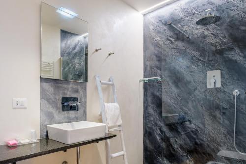 Tempobiancosuites – Bologna, KY