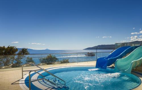 Valamar Bellevue Resort - image 9