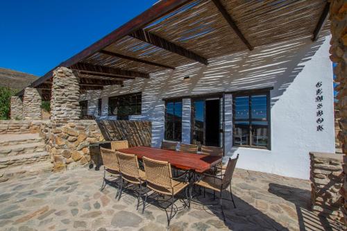 Desert Wind Private Guest and Game Farm