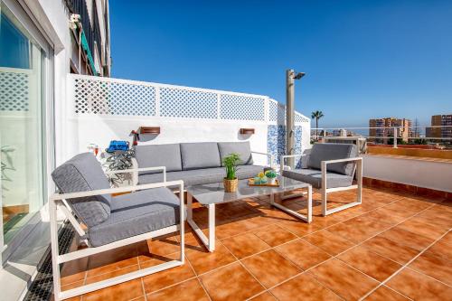 LOLA PLAYA Puerto Marina - image 3