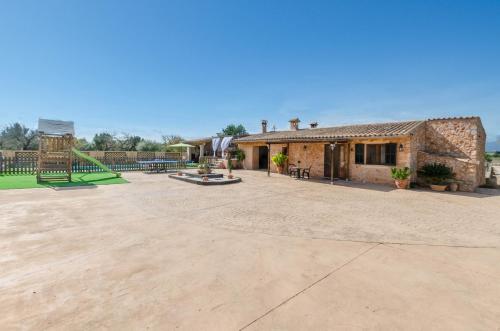 YourHouse Son Sitges family-friendly villa