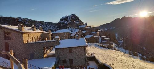 Can Pont in Vilallonga De Ter