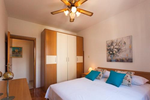 Exclusive Sea View Apartment, Split (photo 8)