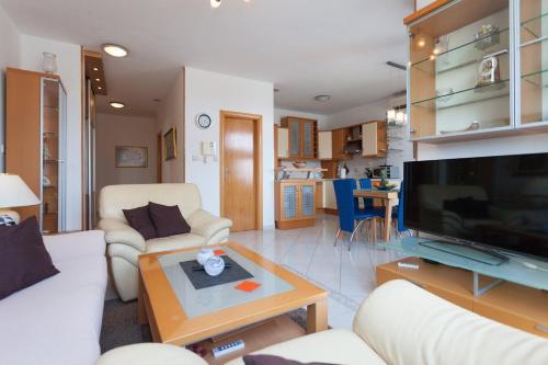Exclusive Sea View Apartment, Split (photo 6)