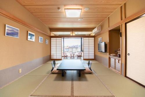 Japanese-Style room with Open-Air Bath and Mountain View - Non-Smoking