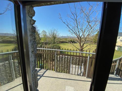 Kinvara Suites 2 - image 13