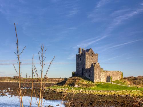 Kinvara Suites 2 - image 10