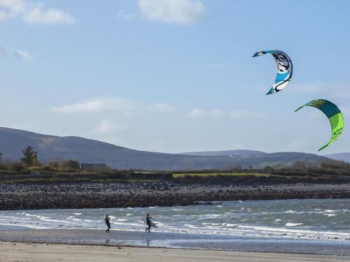 Kinvara Suites 2 - image 9