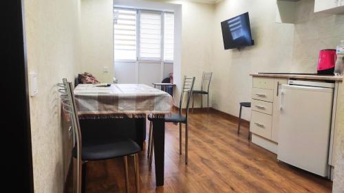 Smart flat at Luzanovka - image 3