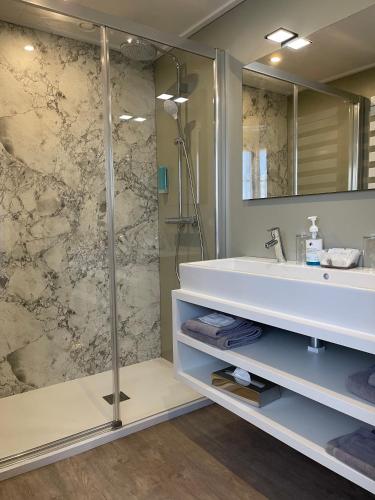 Villa Hotel (Adults only) - image 10