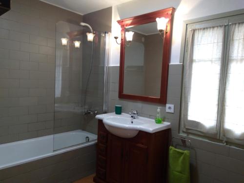 ห้องน้ำ, Cals Nonos in เรอุส