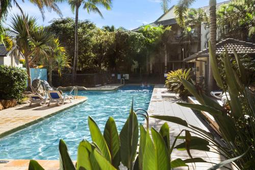 Poolside Ground Floor Turtle Beach Resort