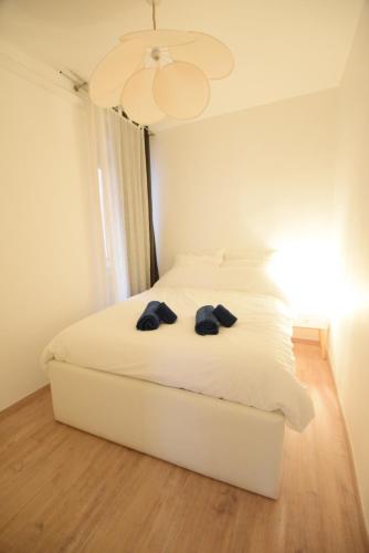 Nice Renting - BARILLERIE - COZY LOFT OLD NICE - SEA FRONT - SALEYA - MASSENA, Nice (fotografie 5)