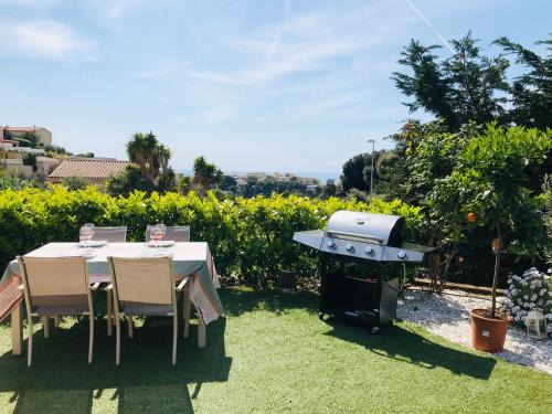 Villa avec piscine privée sur la French Riviera gîte à louer Cros-de-Cagnes