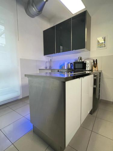 apartment11 - image 2