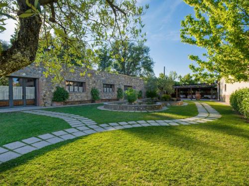 Apartment Lucia by Interhome