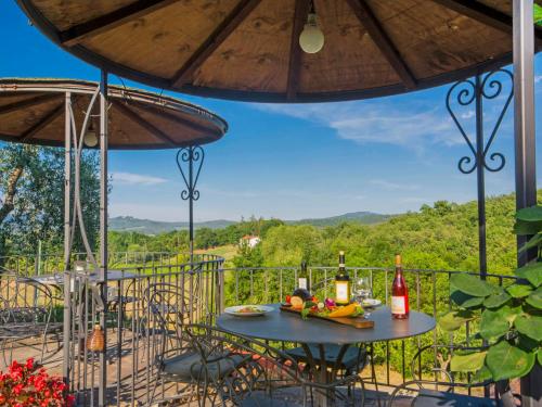 Apartment Lucia by Interhome