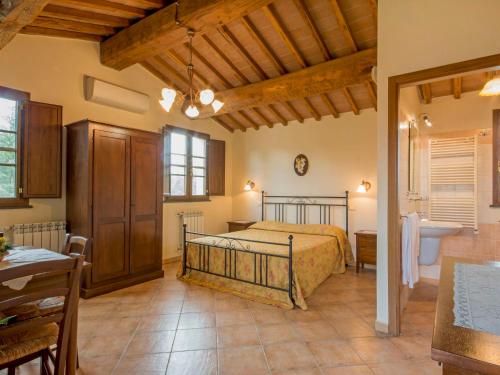Apartment Trilocale by Interhome in Castelfranco Di Sotto