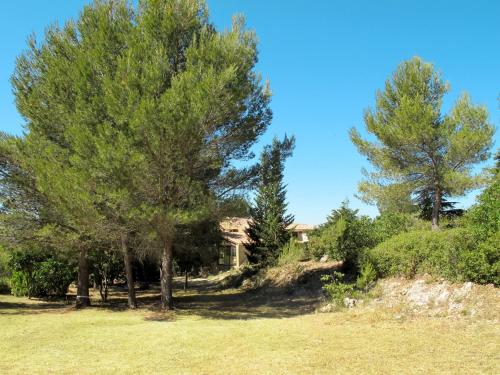 Holiday Home Les Garrigues d'Ozilhan - SHZ100 by Interhome