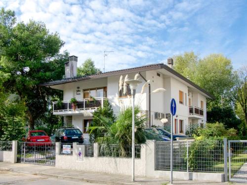  Apartment Villa Erica by Interhome in Lignano Sabbiadoro